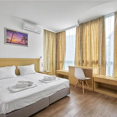 Apartment Paradise *